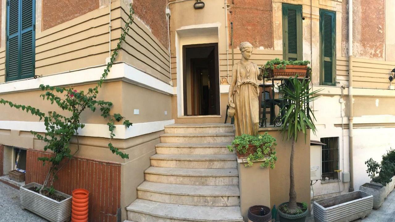 Residence Villa Vittoria - Rome — Photos 1