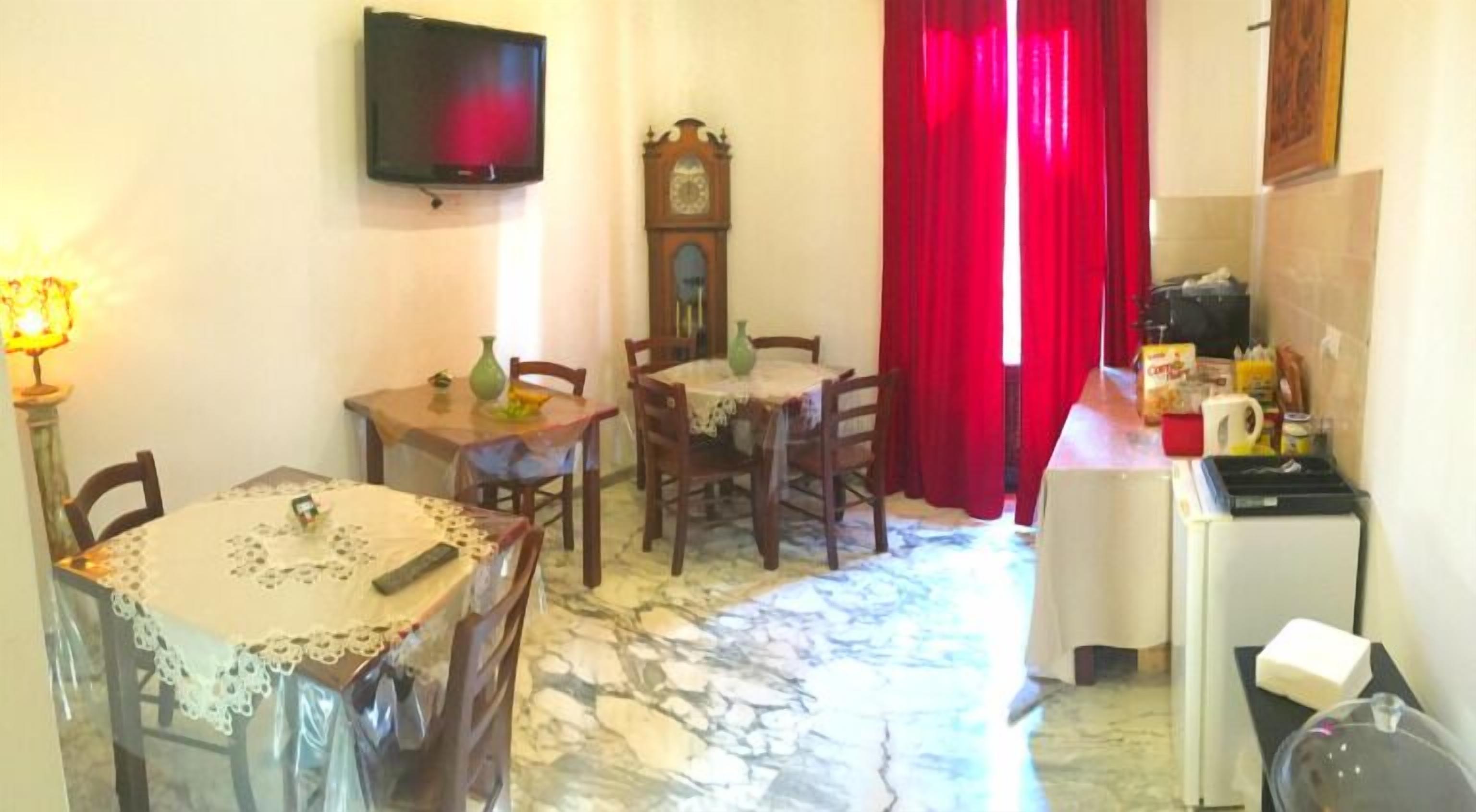 Residence Villa Vittoria - Rome — Photos 2